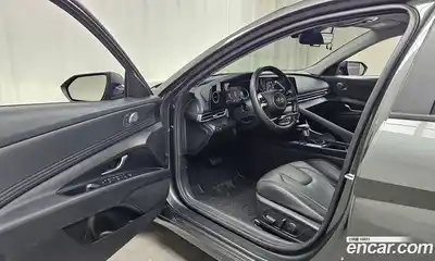 Hyundai Avante 2023 1.6 автомат (гидро), миниатюра 10