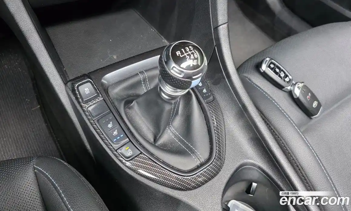Hyundai Veloster 2018 2.0 механика, фото 12