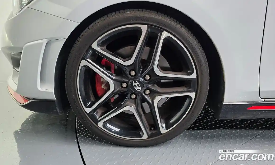 Hyundai Veloster 2018 2.0 механика, фото 5