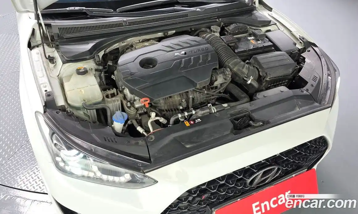 Hyundai Veloster 2018 2.0 механика, фото 6