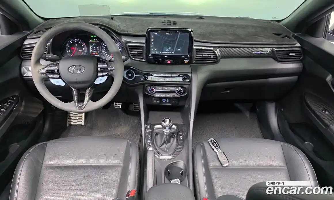 Hyundai Veloster 2018 2.0 механика, фото 10