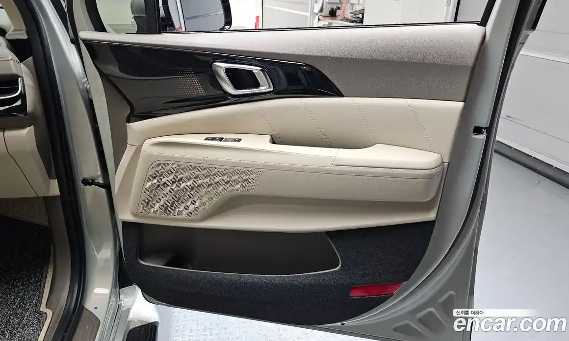 Kia Carnival 2025 3.5 автомат (гидро), фото 15
