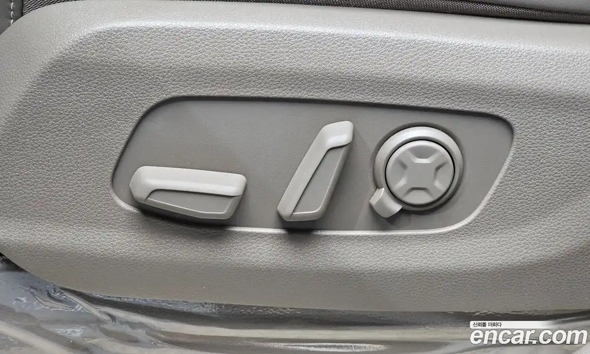 Kia Carnival 2025 3.5 автомат (гидро), фото 32