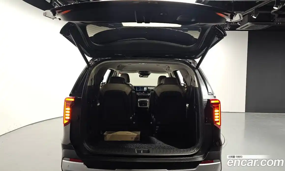 Kia Carnival 2025 2.2 автомат (гидро), фото 26