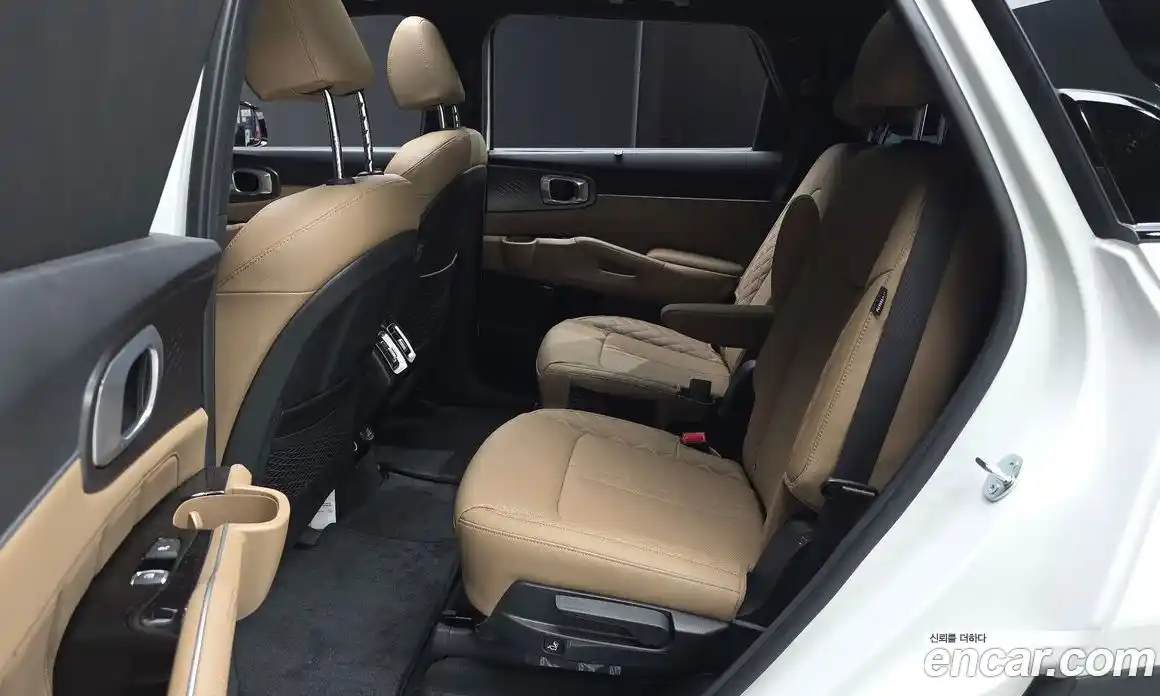 Kia Sorento 2024 1.6 автомат (гидро), фото 16