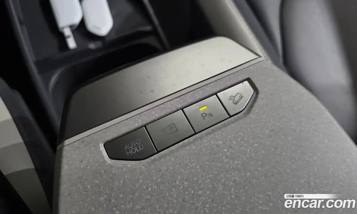 Kia EV3 2024 0.2 автомат (гидро), фото 25