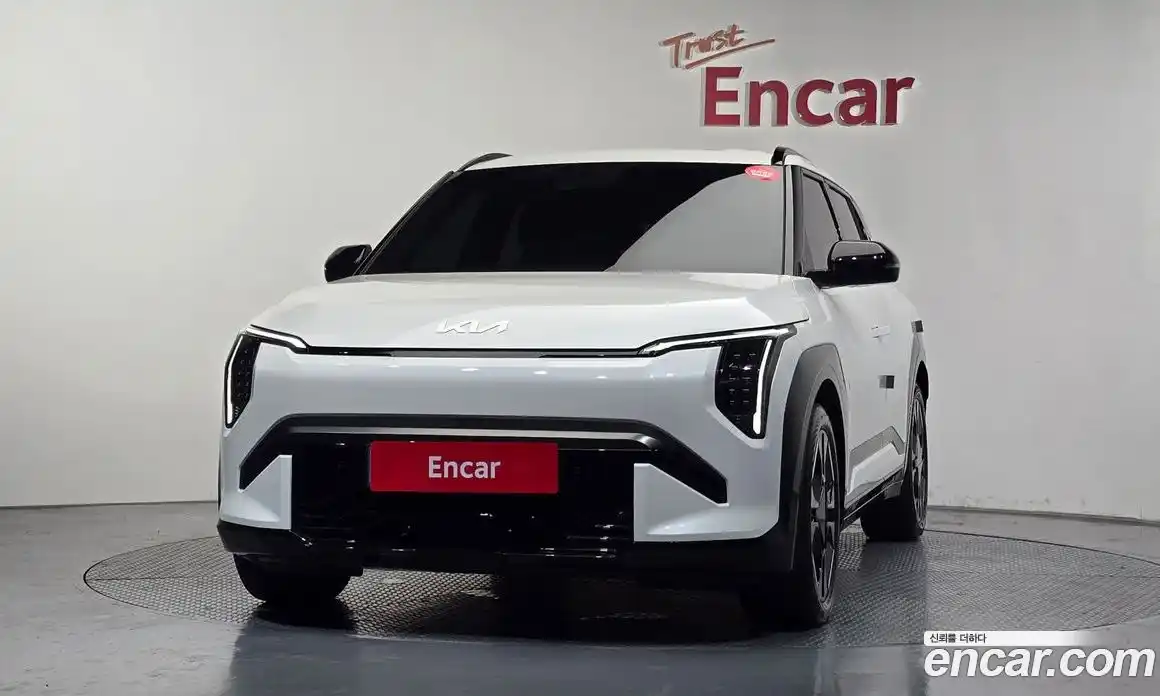 Kia EV3 2024 0.2 автомат (гидро), фото 3