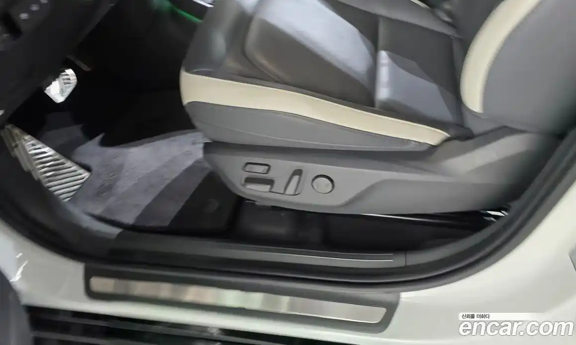 Kia EV3 2024 0.2 автомат (гидро), фото 32