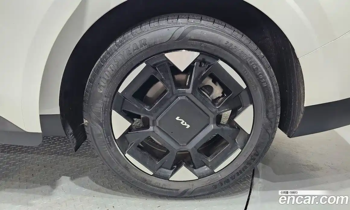 Kia Carnival 2025 2.2 автомат (гидро), фото 7