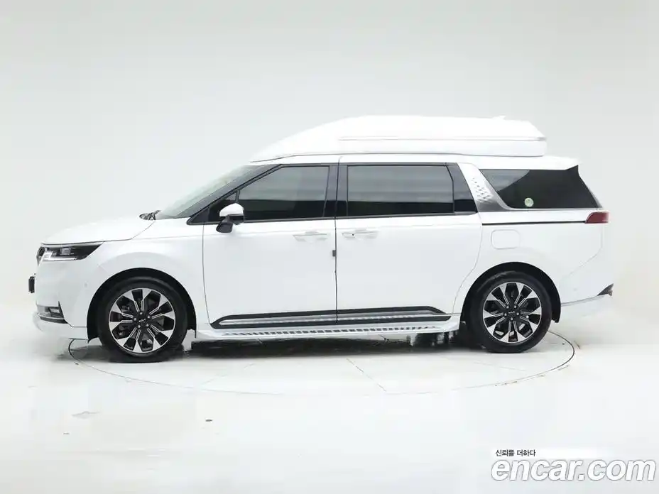 Kia Carnival 2023 2.2 автомат (гидро), фото 3