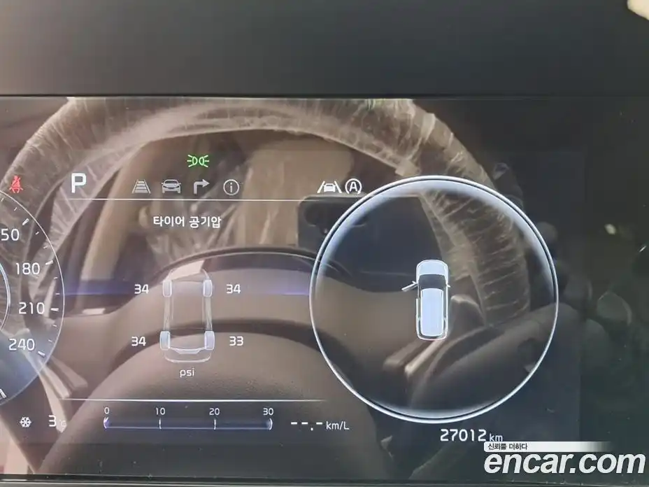 Kia Carnival 2023 2.2 автомат (гидро), фото 8