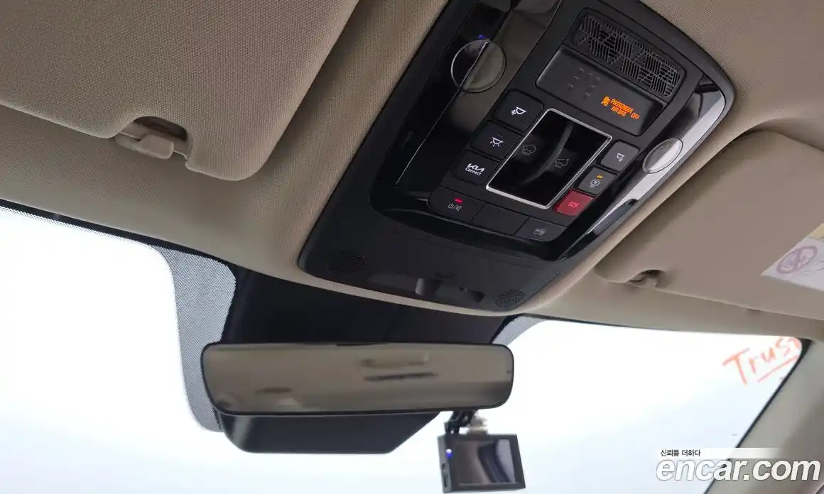 Kia Carnival 2025 1.6 автомат (гидро), фото 22