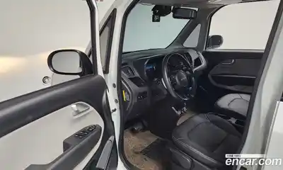 Kia Ray 2023 0.1 автомат (гидро), миниатюра 12