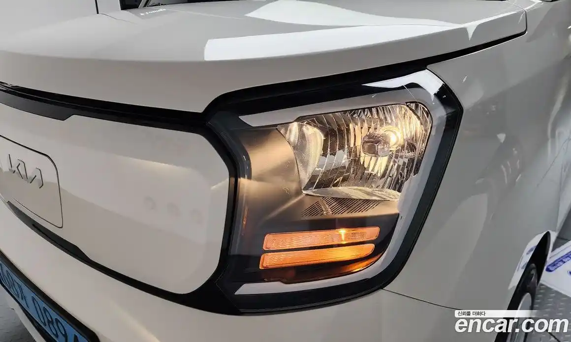 Kia Ray 2023 0.1 автомат (гидро), фото 7