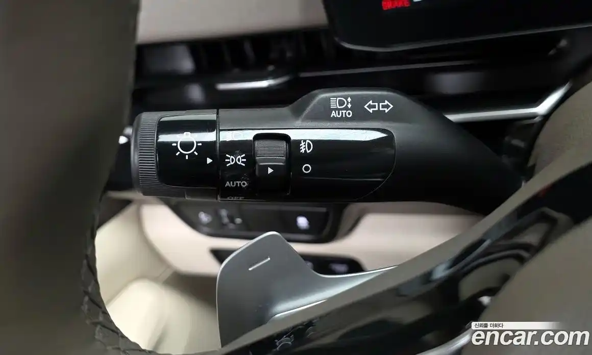 Kia Carnival 2023 3.5 автомат (гидро), фото 33