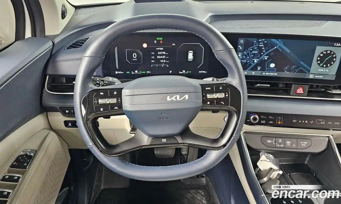 Kia Carnival 2025 1.6 автомат (гидро), фото 19