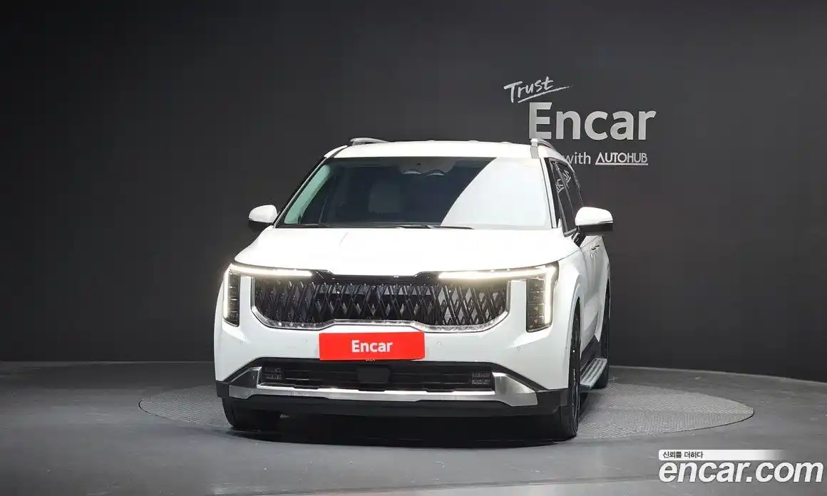 Kia Carnival 2025 1.6 автомат (гидро), фото 3