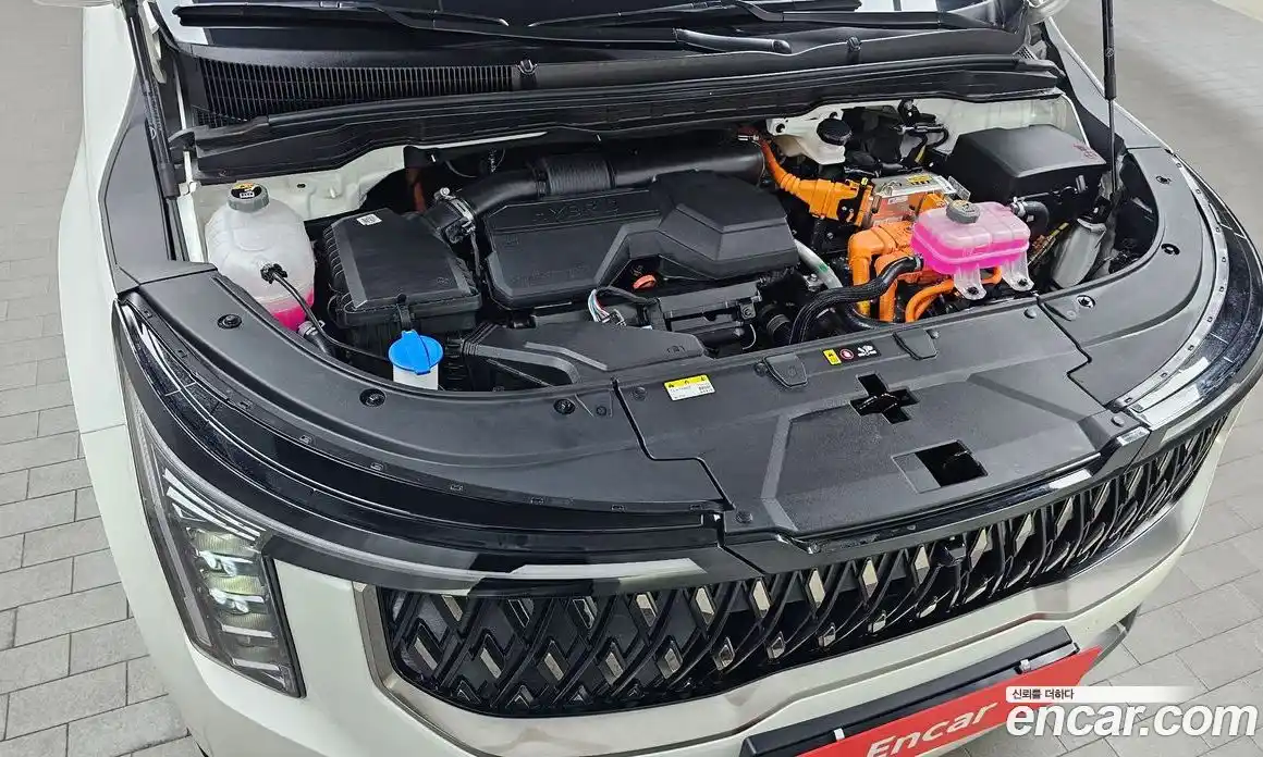 Kia Carnival 2025 1.6 автомат (гидро), фото 6