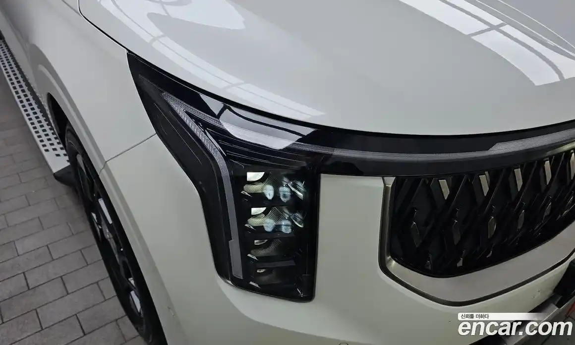 Kia Carnival 2025 1.6 автомат (гидро), фото 8