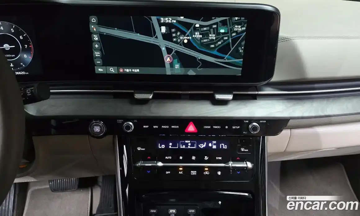 Kia Carnival 2023 3.5 автомат (гидро), фото 14