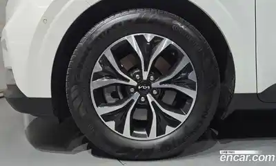 Kia Carnival 2023 3.5 автомат (гидро), миниатюра 5