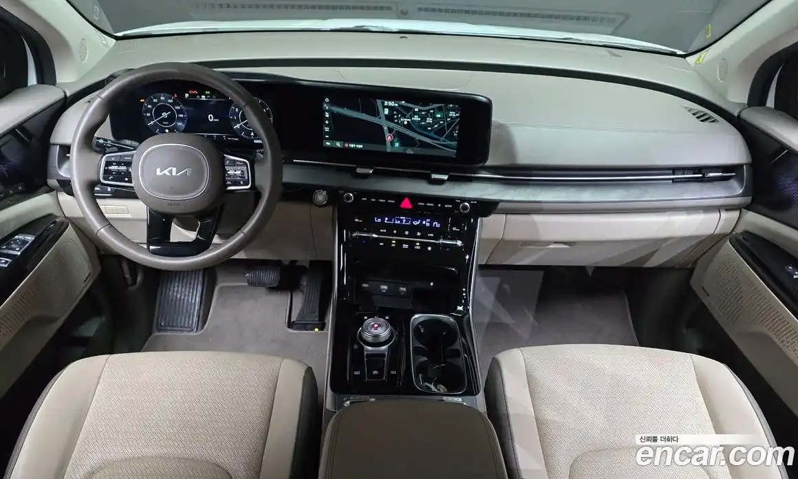 Kia Carnival 2023 3.5 автомат (гидро), фото 7