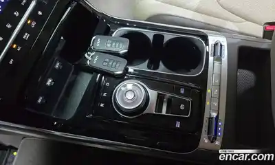Kia Carnival 2023 3.5 автомат (гидро), миниатюра 9