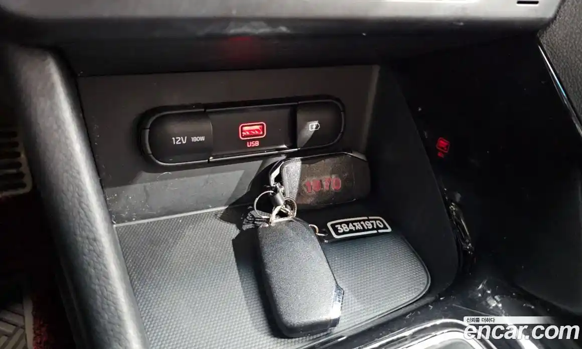 Kia Niro 2021 1.6 автомат (гидро), фото 18