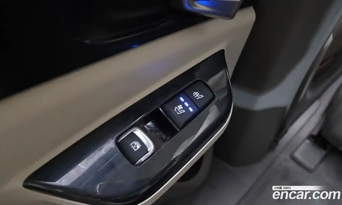 Kia Carnival 2022 2.2 автомат (гидро), фото 30