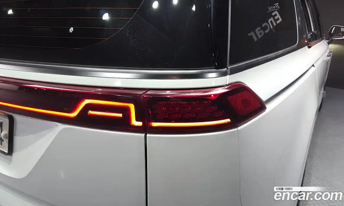 Kia Carnival 2022 2.2 автомат (гидро), фото 9