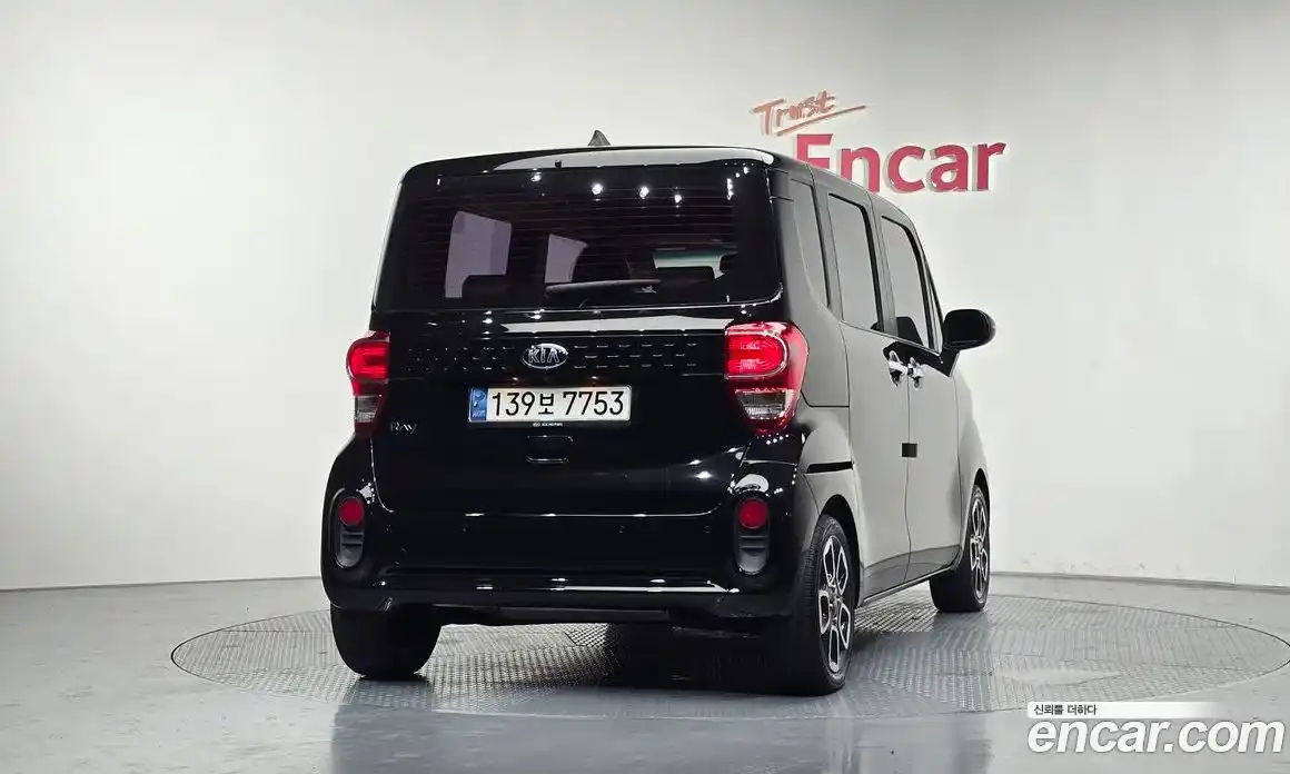 Kia Ray 2018 1.0 автомат (гидро), фото 4