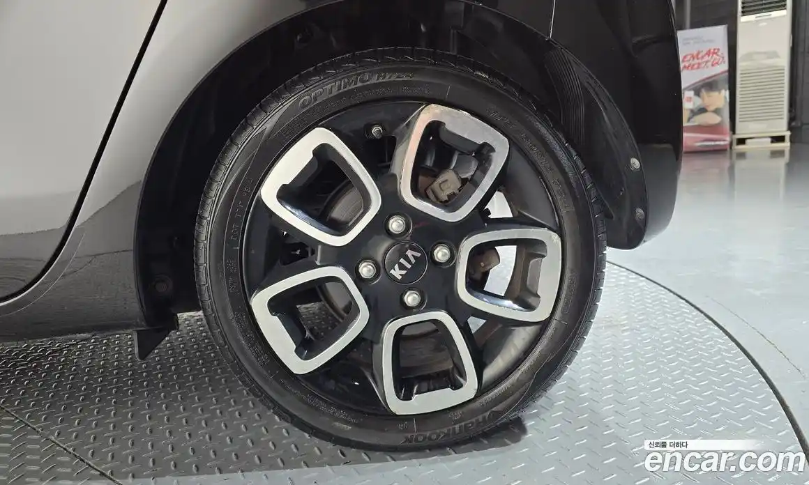 Kia Ray 2018 1.0 автомат (гидро), фото 7