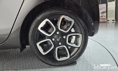 Kia Ray 2018 1.0 автомат (гидро), миниатюра 7