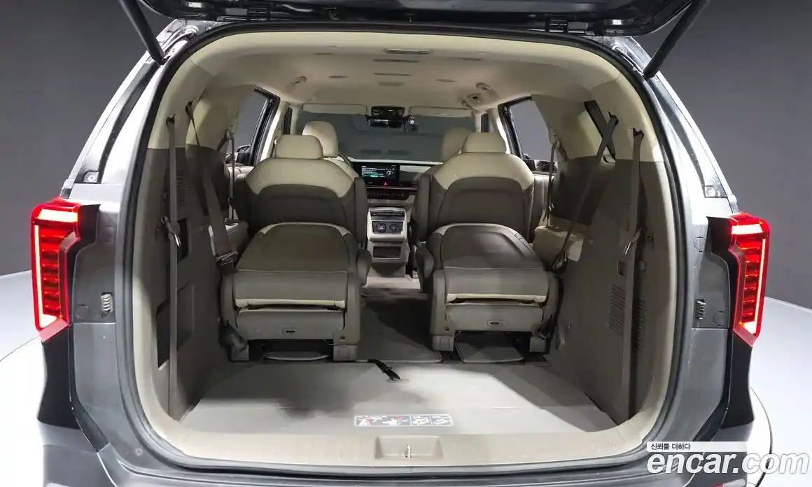 Kia Carnival 2025 2.2 автомат (гидро), фото 26
