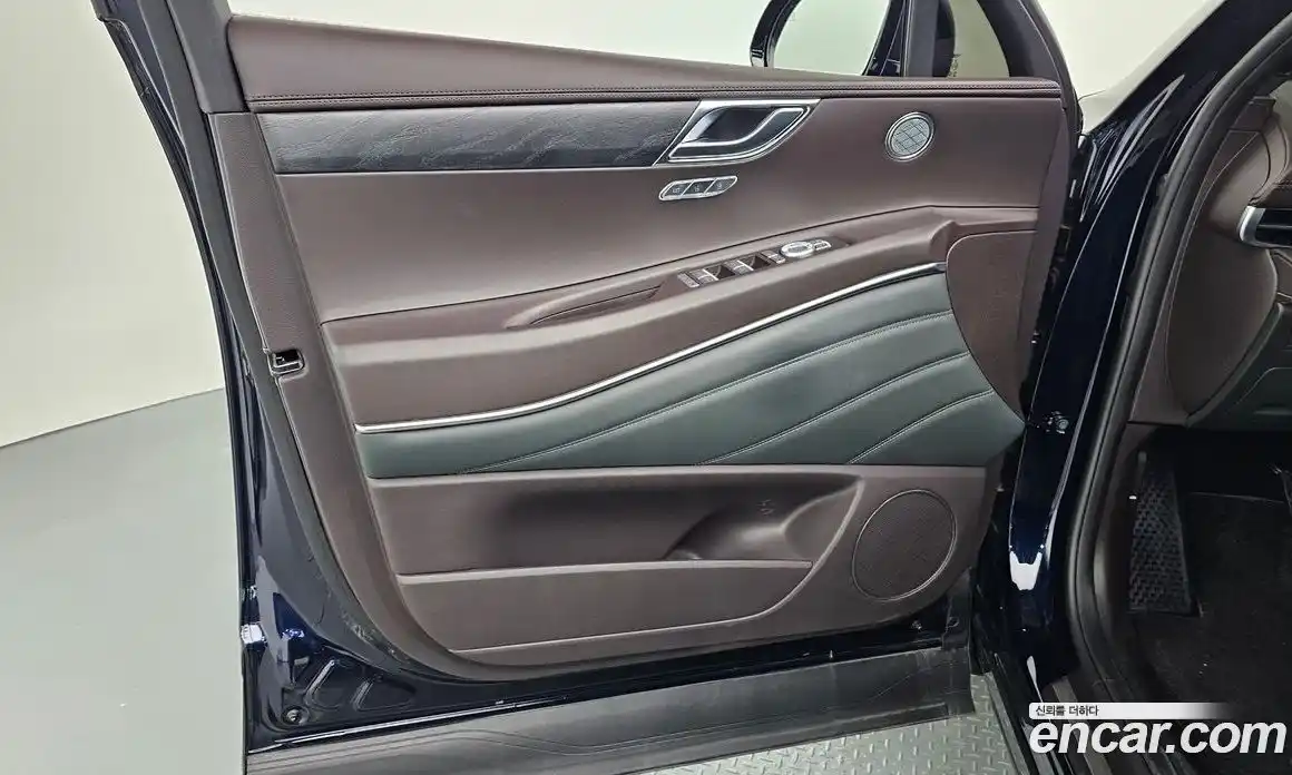 Genesis GV80 2023 2.5 автомат (гидро), фото 14