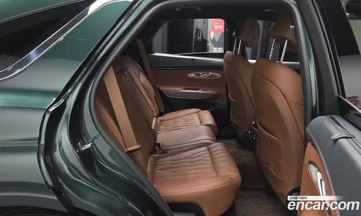 Genesis GV70 2022 2.5 автомат (гидро), фото 17
