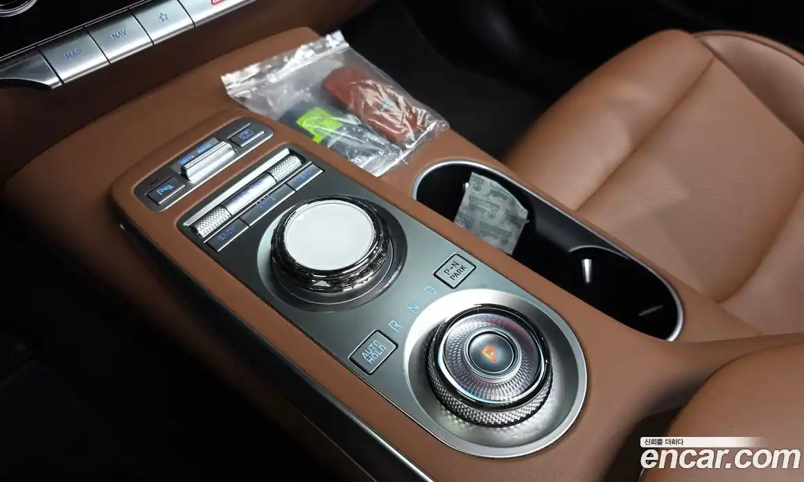 Genesis GV70 2021 2.5 автомат (гидро), фото 12