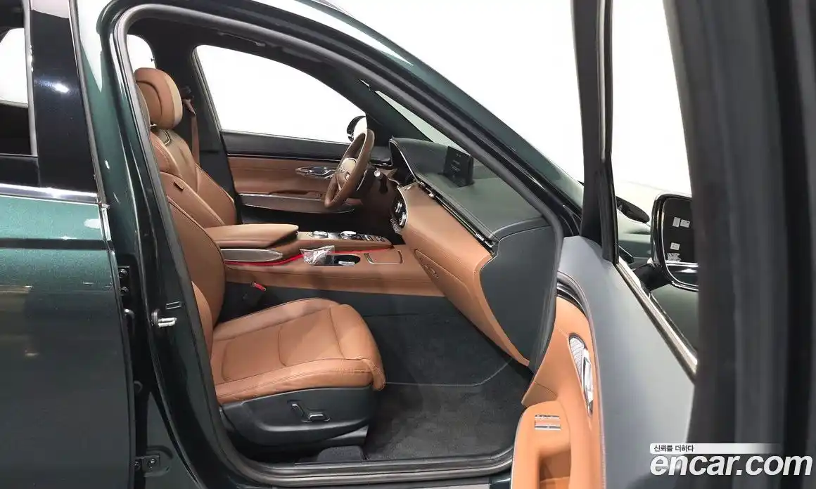 Genesis GV70 2021 2.5 автомат (гидро), фото 17