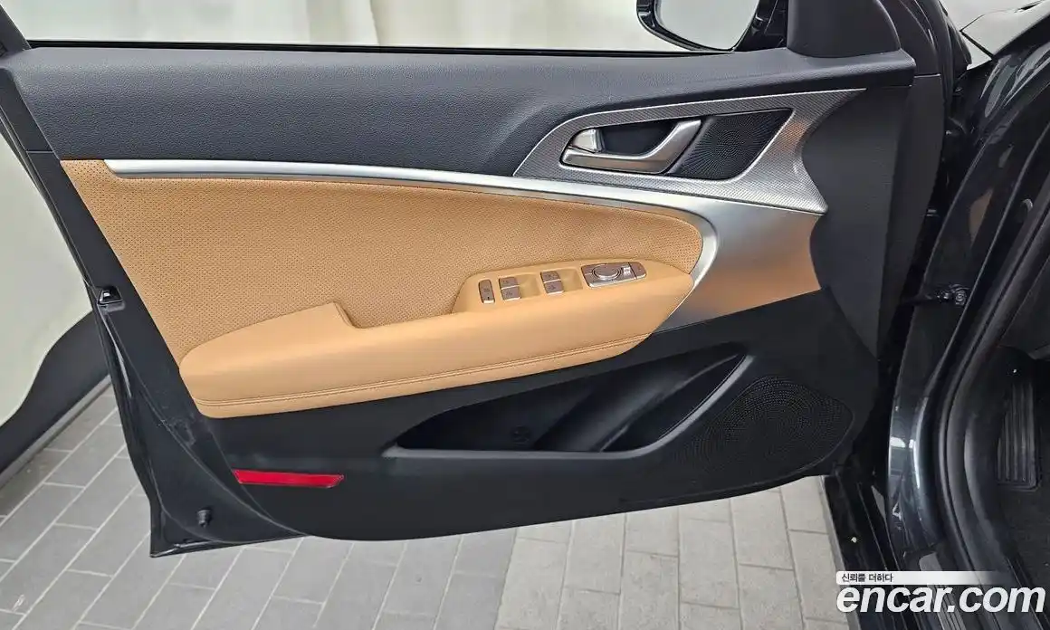 Genesis G70 2021 2.0 автомат (гидро), фото 14