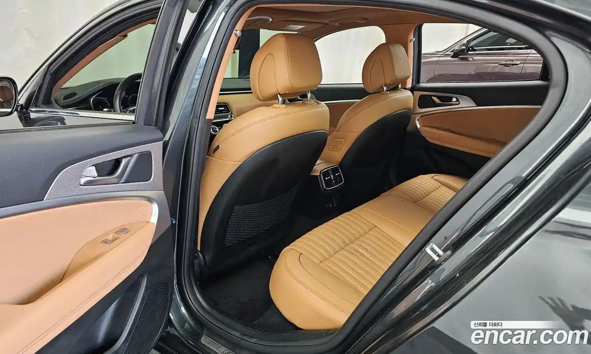 Genesis G70 2021 2.0 автомат (гидро), фото 16