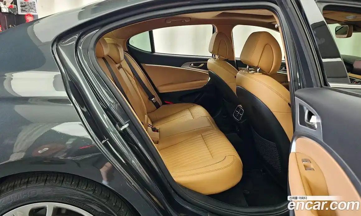 Genesis G70 2021 2.0 автомат (гидро), фото 18