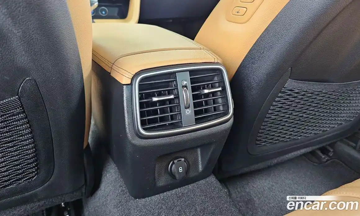 Genesis G70 2021 2.0 автомат (гидро), фото 31