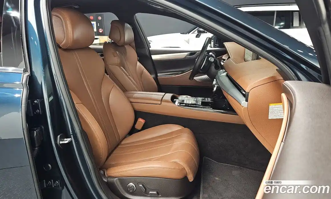 Genesis G80 2022 0.2 автомат (гидро), фото 16