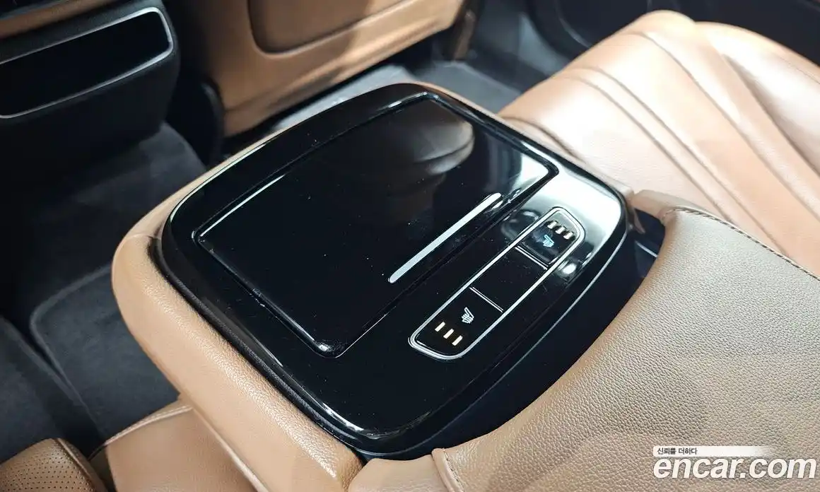 Genesis G80 2022 0.2 автомат (гидро), фото 23