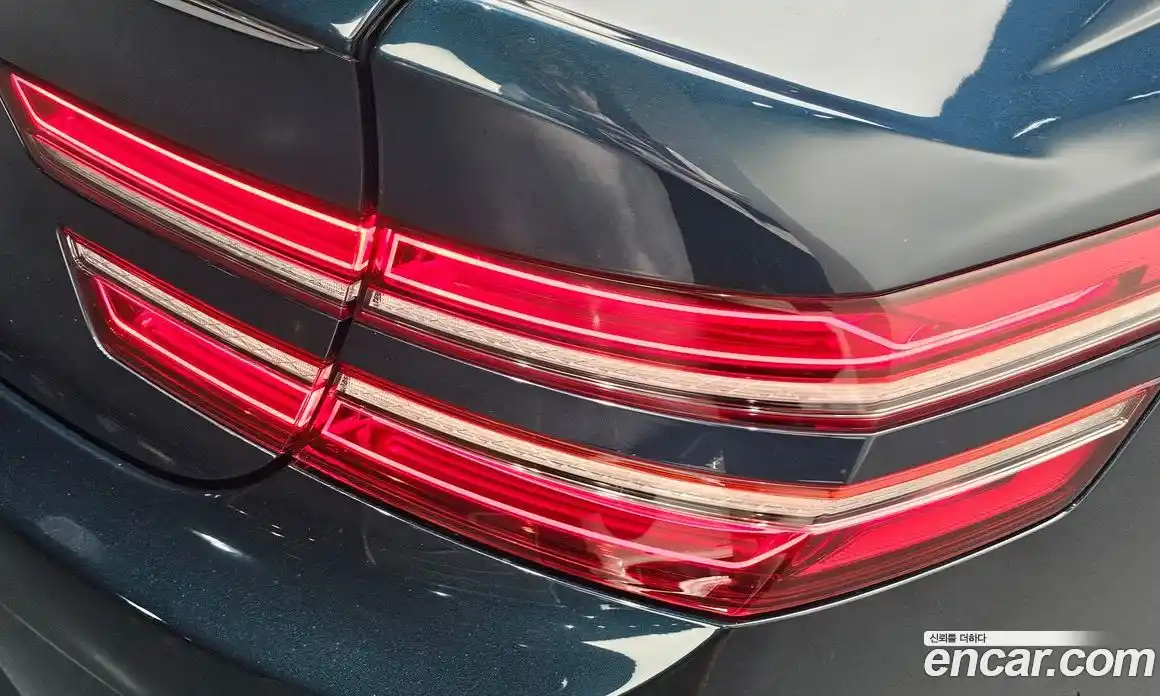 Genesis G80 2022 0.2 автомат (гидро), фото 9
