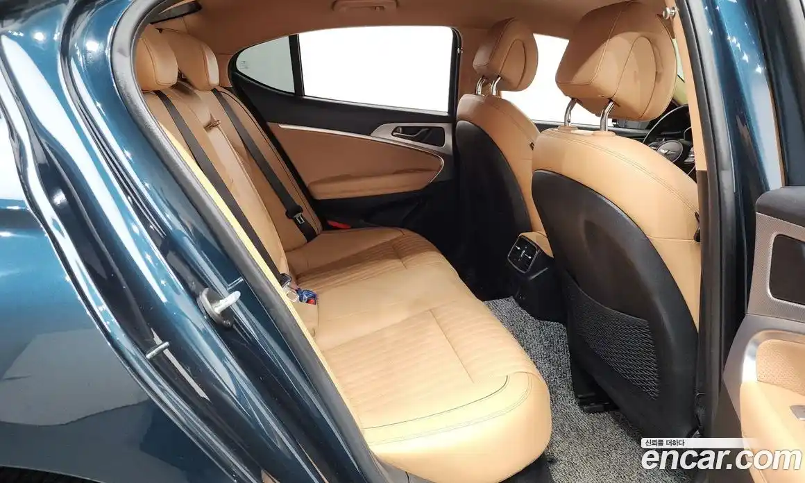 Genesis G70 2020 2.0 автомат (гидро), фото 17