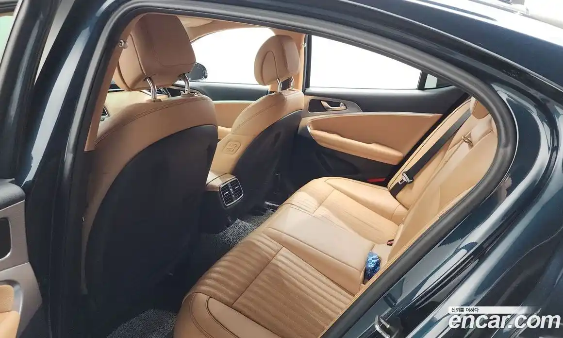 Genesis G70 2020 2.0 автомат (гидро), фото 24