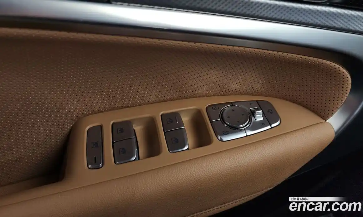 Genesis G70 2020 2.0 автомат (гидро), фото 30