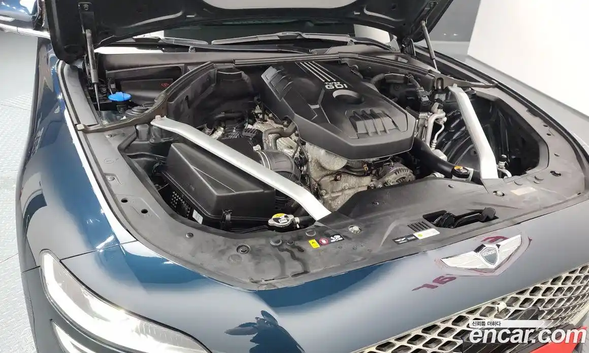 Genesis G70 2020 2.0 автомат (гидро), фото 6