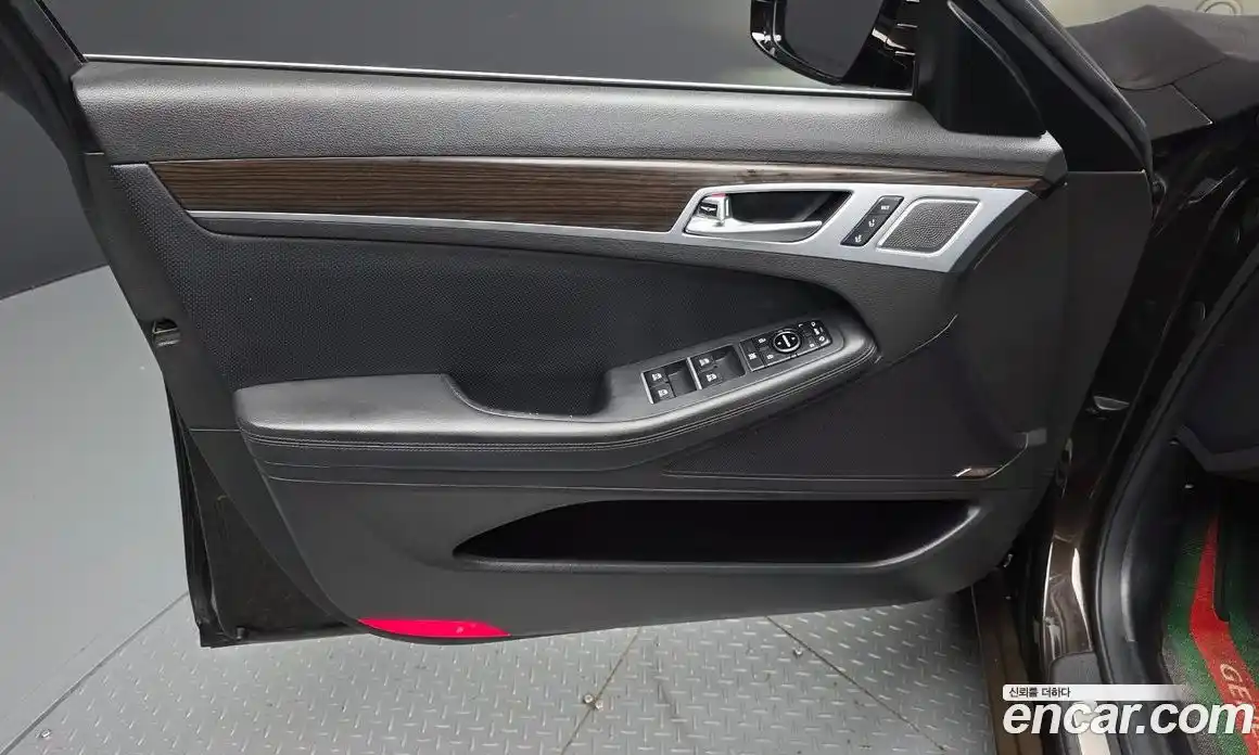 Genesis G80 2017 3.3 автомат (гидро), фото 14